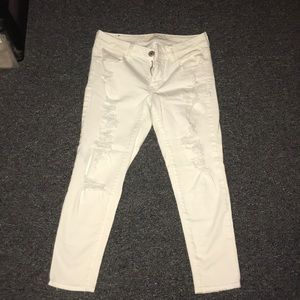 American Eagle cropped jeans